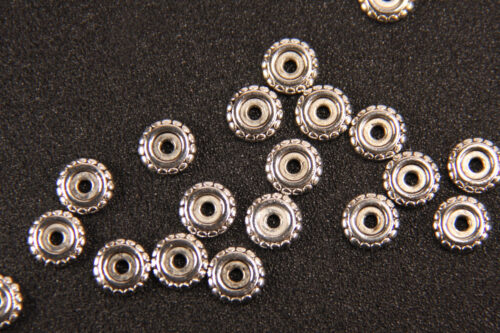 Metallist vahedetail 8 mm